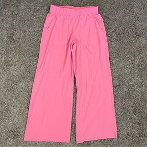 Lululemon Swift Mid Rise Wide Leg Pant Sakura Pink Women’s Size 10 Gummy Logo